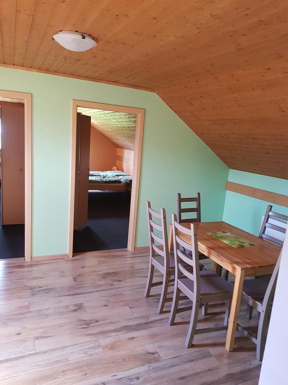 Apartmany Sara Tanvald Bagian luar foto